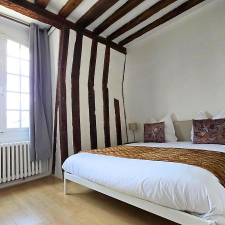 Appartement Le Constantine - Quartier Historique - Charme & Ancien à Tours Extérieur photo