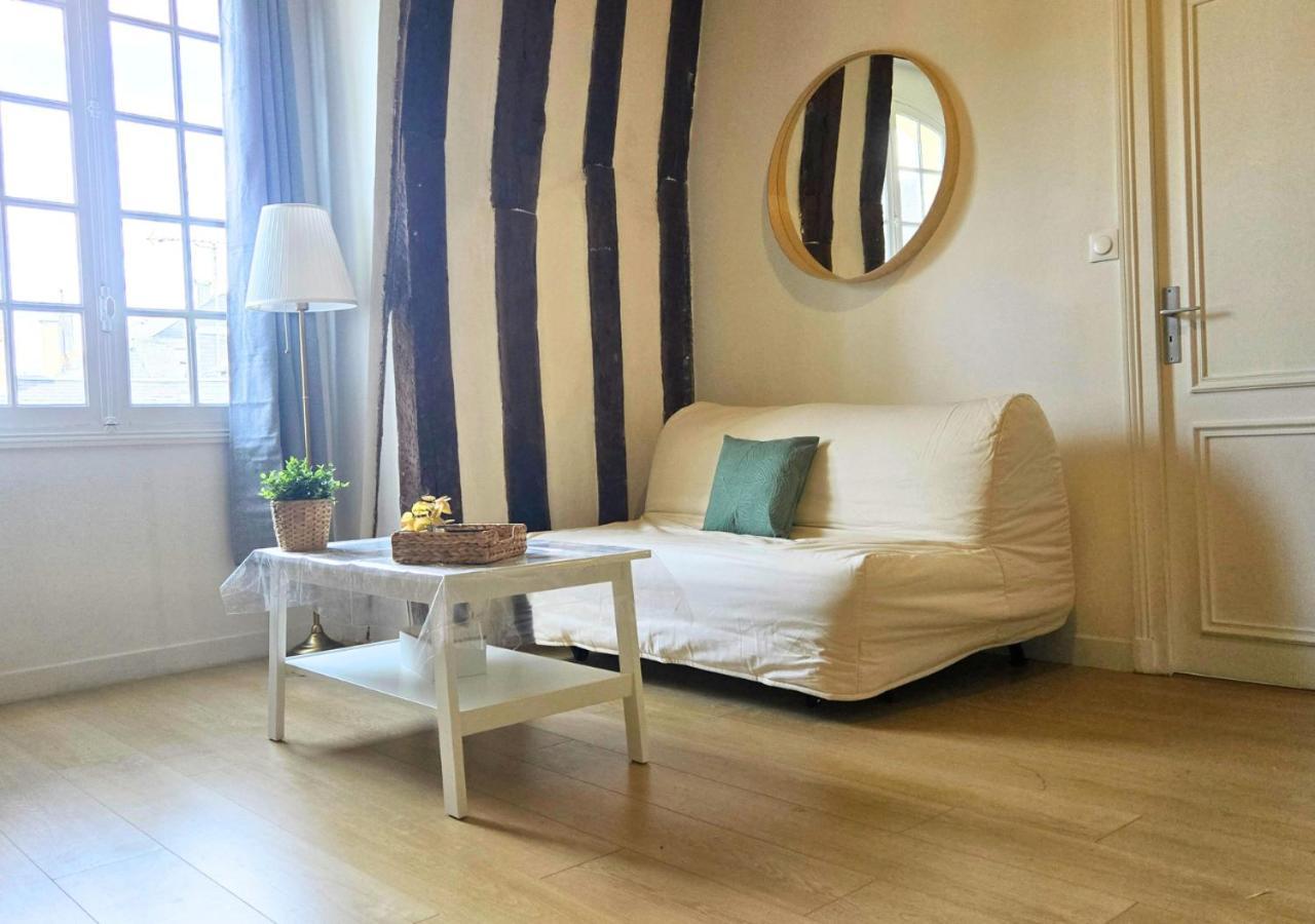 Appartement Le Constantine - Quartier Historique - Charme & Ancien à Tours Extérieur photo